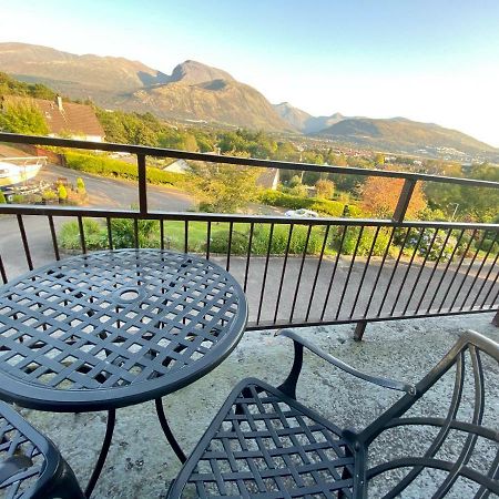 Highland Self Catering Retreat With Stunning Views Apartment Fort William Bagian luar foto