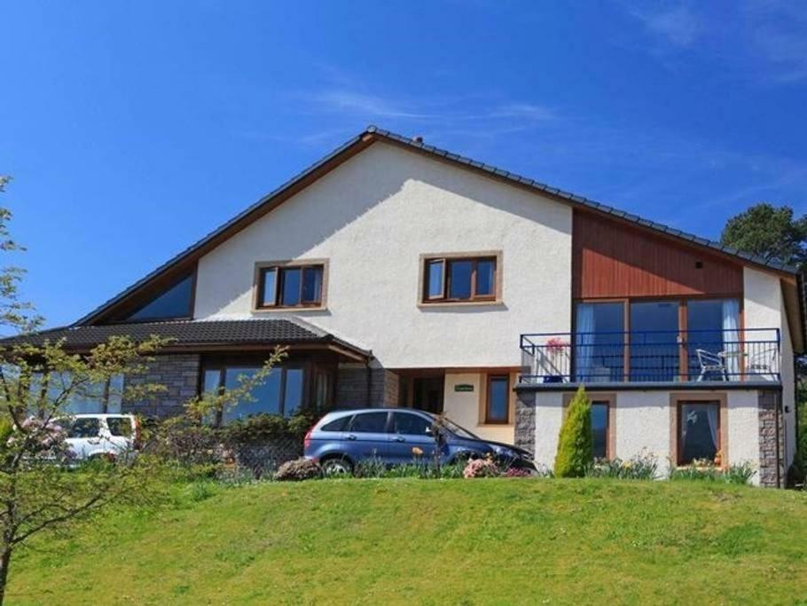 Highland Self Catering Retreat With Stunning Views Apartment Fort William Bagian luar foto