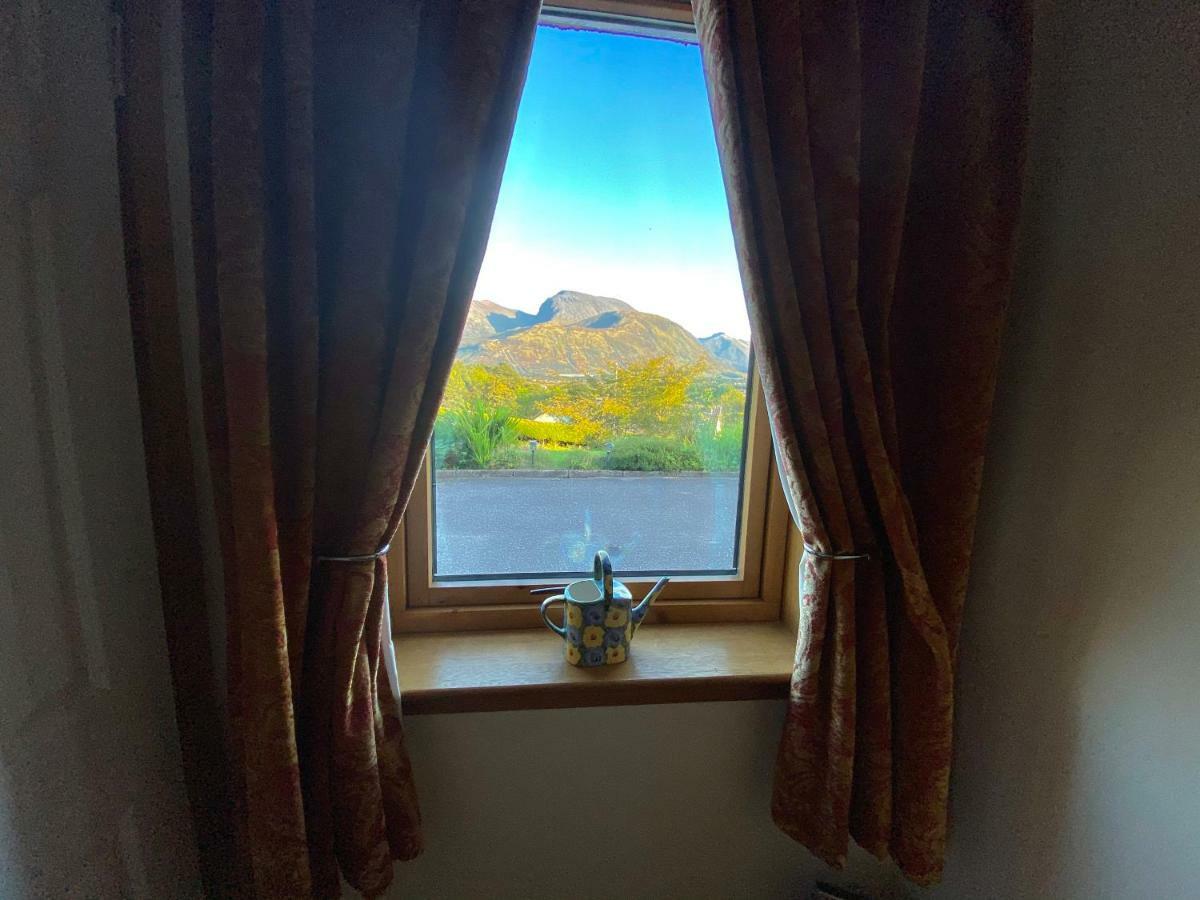 Highland Self Catering Retreat With Stunning Views Apartment Fort William Bagian luar foto